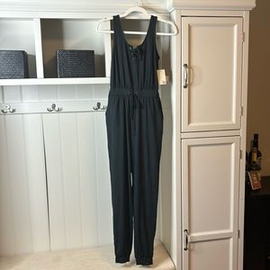 NWT SO black romper, size XS